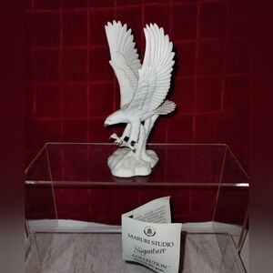 1985 Maruri Signature Collection By W.D. Gaither " Hawk " With 24k Gold Paint